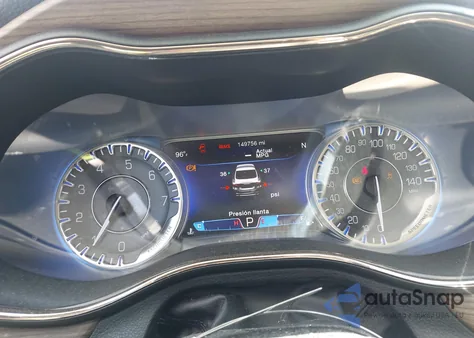 2015 Chrysler 200 C из США, поврежденный, VIN 1C3CCCCB5FN661168